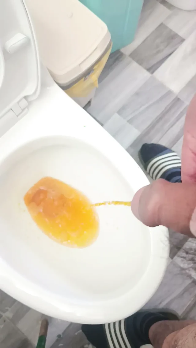 Vibratör tuvalete gitmemi istiyor