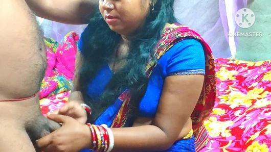 Kayınbiraderinin arkadaşı beni soyuyor ve bütün gece beni sikiyor