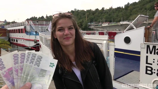 Çek sokakları - şimdiye kadarki en ürperen kız