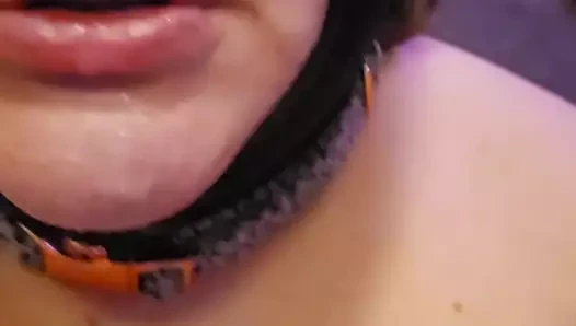 Sikişen domuz boğazını eğitiyor