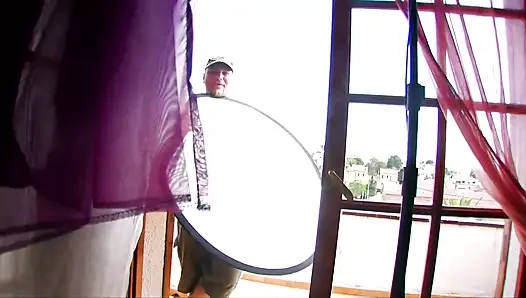 Amatör kız sikilmeyi kabul ediyor ve filme alıyor