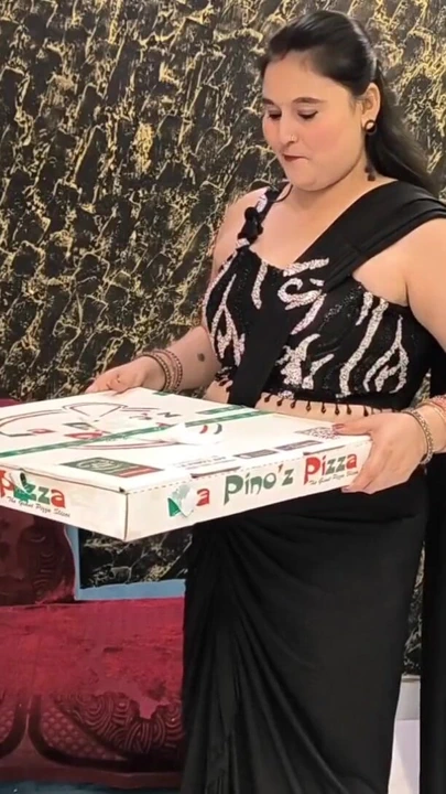 Pizza delivery boy fuck Indian lady | Clip 1