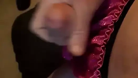 Pembe parıltılar boşalıyor