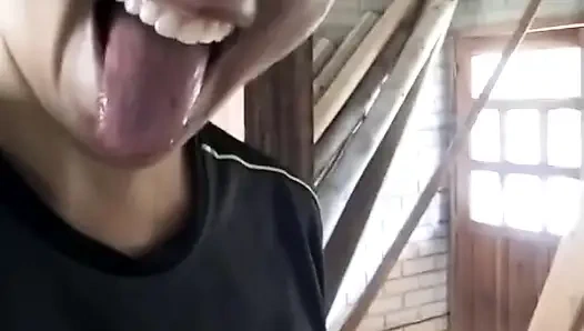 İnşaat altındaki evlere mastürbasyon yapıyorum