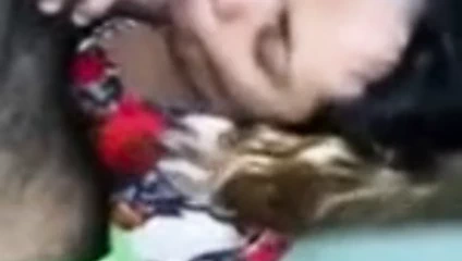 Arap karısı oral seks içinde yatak odası...