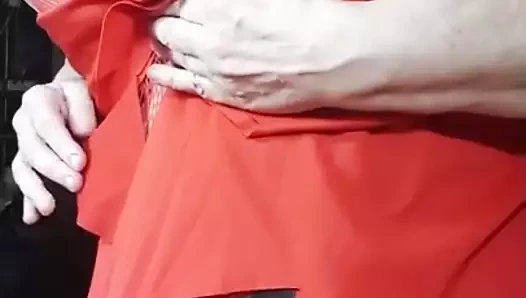 Susi'nin strapon giydiğini görmek, onunla seni becermek istiyor