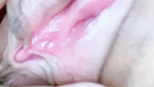 Siyah ipek topuklu tanga mastürbasyonu, gel ve bir ısırık et ye