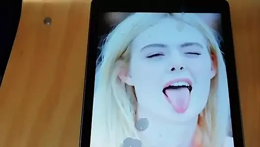 Elle Fanning cumtribute