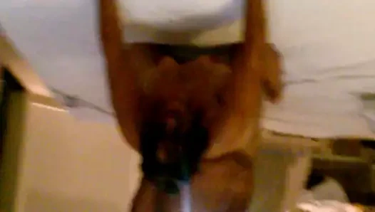 LEVOU GOSTOZU NA BUCETA