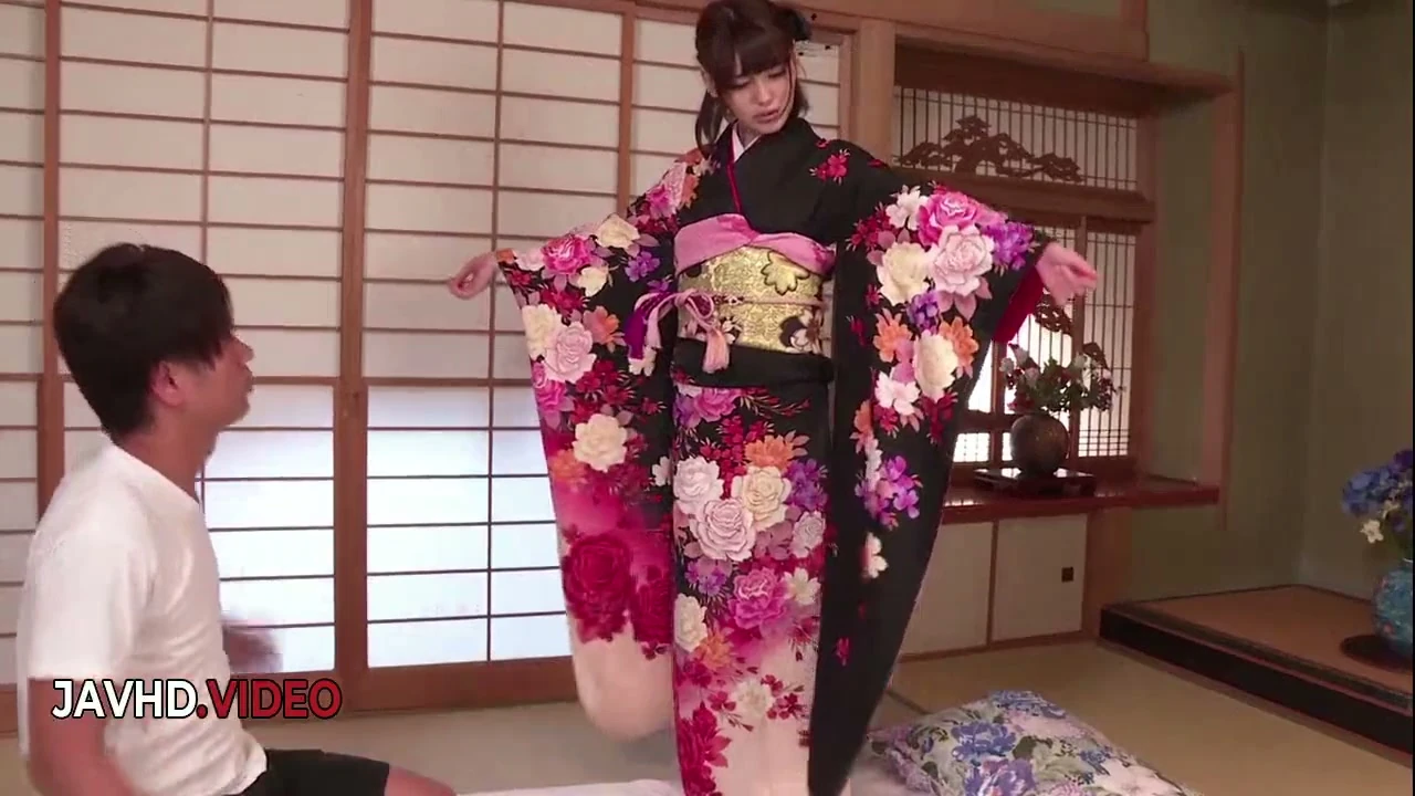 Yua Ariga in Kimono Gets Hardcore Creampie Action