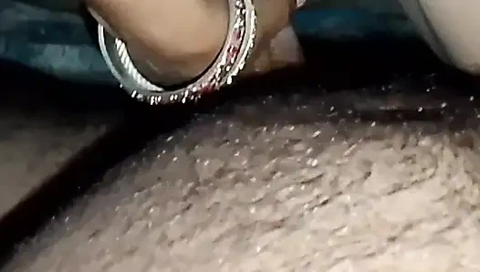 Hintli köylü kız sıkı amcık açık havada xxx video, Hintli köylü ateşli kız seks