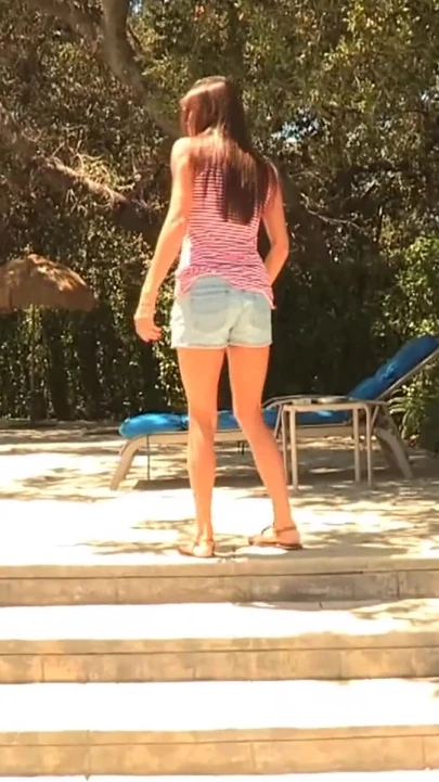 Havuzda harika lezbiyen seks partisi