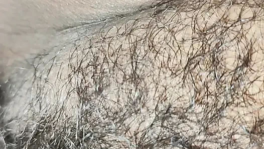 Seksi kız büyük memeli kız arkadaş sikişiyor