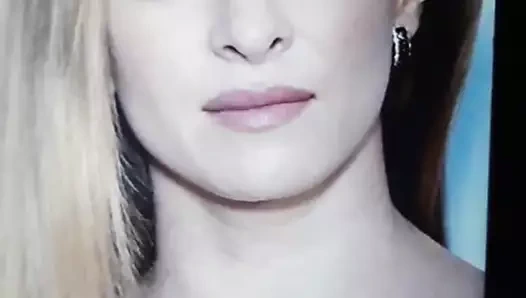 Danielle Panabaker boşalma anısına #2