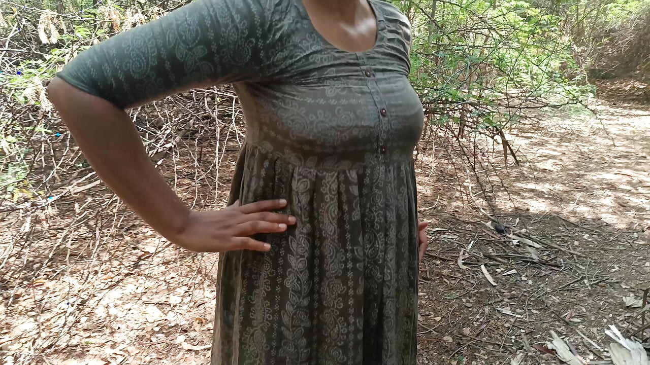 Doggy style fucking in outdoor