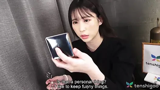 Hitomi Kanzaki sahne arkası