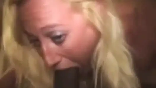 BBC Addiction - 100% Amateur and Home Made Porn Videos. MILFs Addicted to BBC and Interracial Banging.