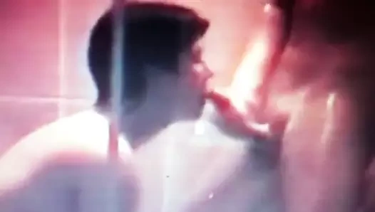 Grigorie'nin karısı 2- o dick yeterince alamıyor