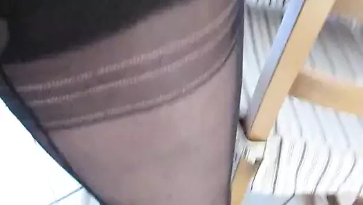 Naylon çorap içinde onu sikeyim