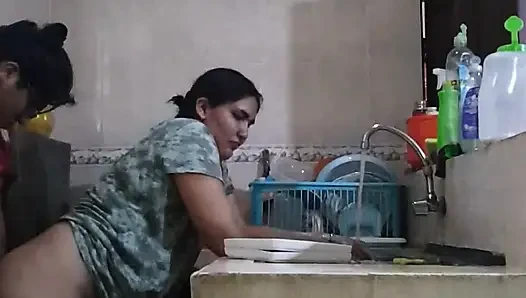 Mutfakta seksi latin seks