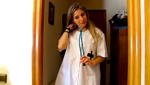 Benim peluşlar onu ıslak amını becermek için izlemek zorunda