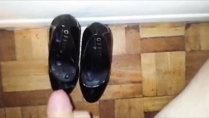 K'nin siyah patentli topukluları bölüm 4