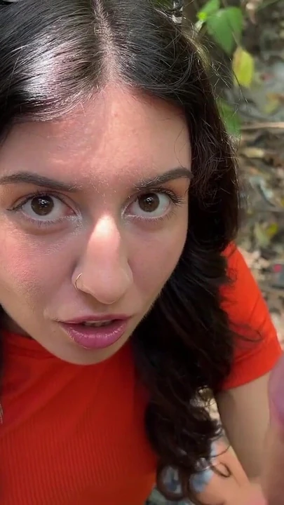 Yabancıyla çalılarda halka açık sakso ve çılgın döl yürüyüşü dölle kaplı | Klip 1