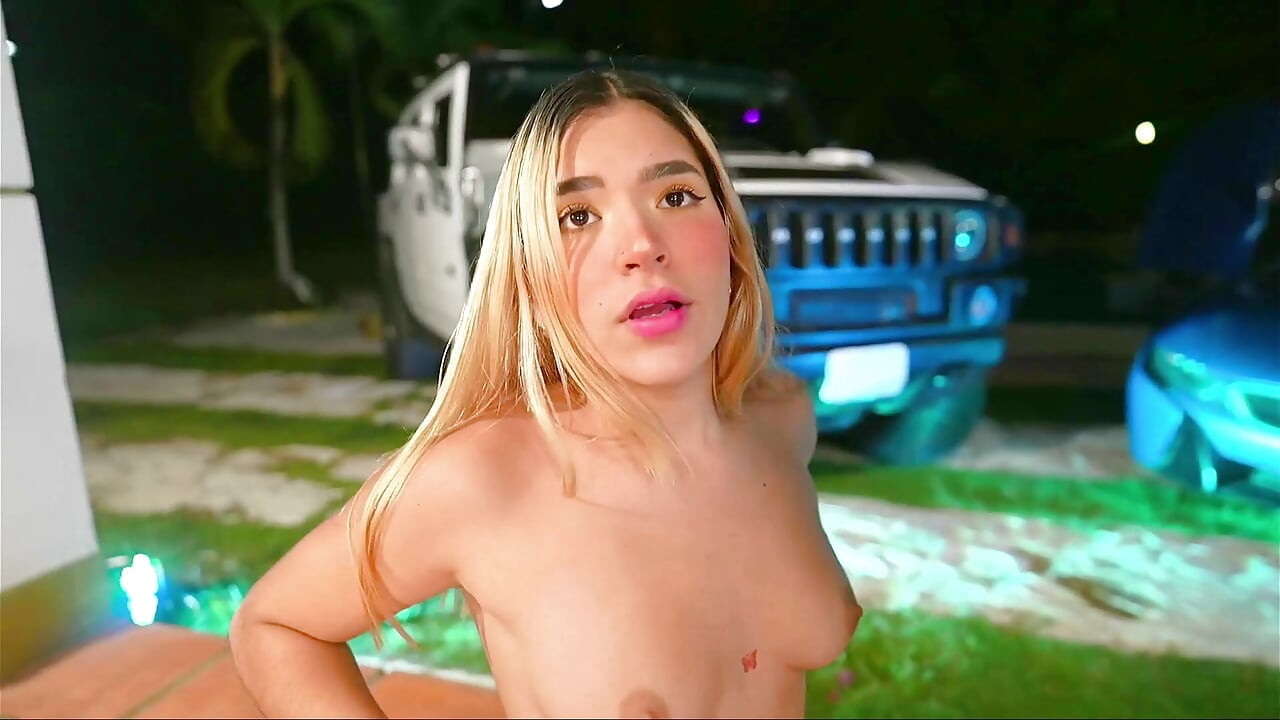 Latinler oral seks yapıyor ve 69 yapıyor - ggmansion