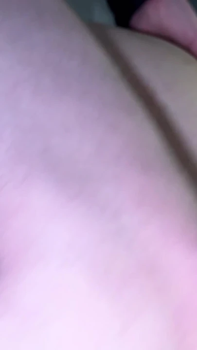 Грубый трах тугой киски до оргазма для моей сводной сестры и сперма внутри