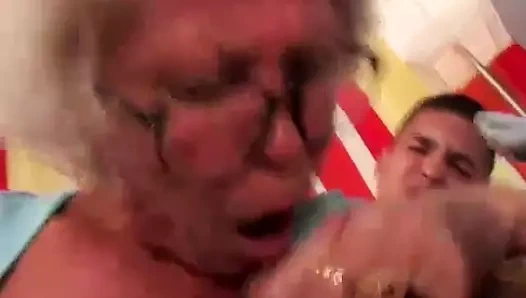 Anneanne effie sikikleri