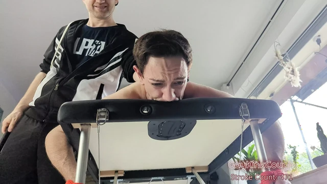 Моя нижняя принимает более 500 ударов хлестания