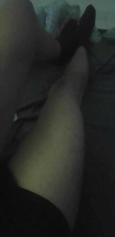 If you're obsessed with feet, this is your paradise. Exclusive photos and videos of close-ups, soft soles, perfect toes