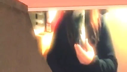 Yüksek topuklu ayakkabılar döl sikişi yalıyor