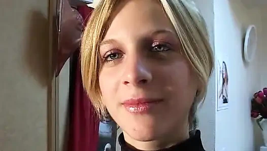 Ania'nın striptiz röportajı