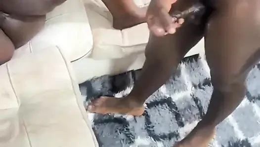 Bu büyük zenci için çok fazla