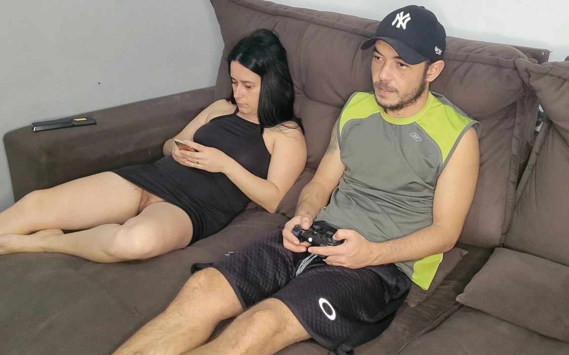 Kocamın en iyi arkadaşıyla seks yaparak risk aldım