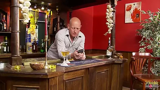 Tammie lee seksi sevgilisinin büyük yarağına binen kovboy kıza bayılıyor