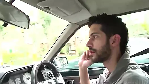 Ben senin fahişenim, Nacho. Beni güçlü sik, inlememe izin ver!