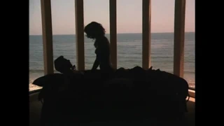 Gizemli kadın bağlı adamla yoluna devam ediyor