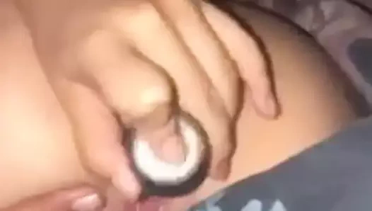 yardım ile ona kremsi KEDİ