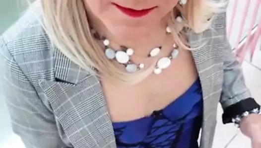 Sarışın Candice'den Mutlu Yıllar 2021