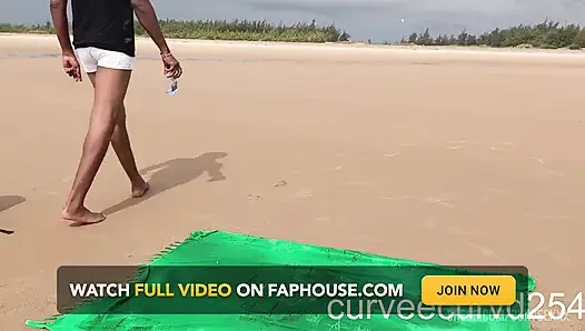 Yerel Bir Adamla Plajda Şenlik