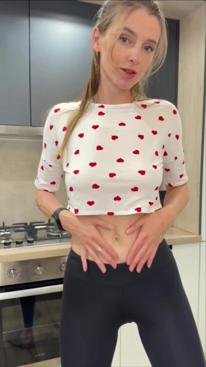 Charming girl who will definitely lift your mood! 😊 Don't forget to subscribe for more!