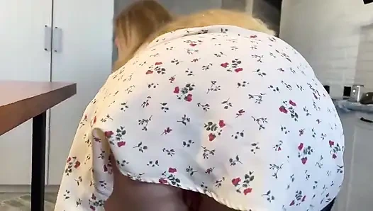 Külot sevenler için fetiş. Parmaklarımı dar bir anal sekse sokuyorum!.