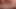 Esmer ladyboy ile bir kıllı horoz şeritler beyaz elbise ve