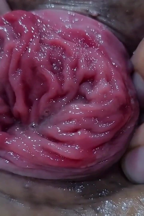 Evet tatlı götüme yumruk soktum
