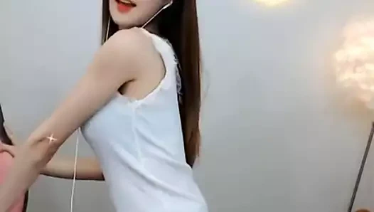 seksi Çinli kız dans