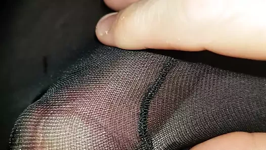 külotlu çorap handjob