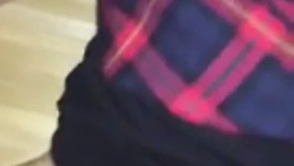 Pencerede çiftleşmeye açılan perde