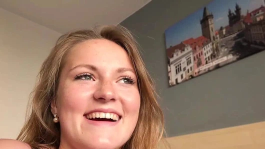 Deneyimsiz Teresa, ilk striptiz